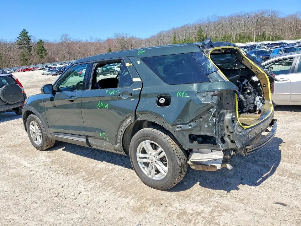 2022 FORD EXPLORER XLT  