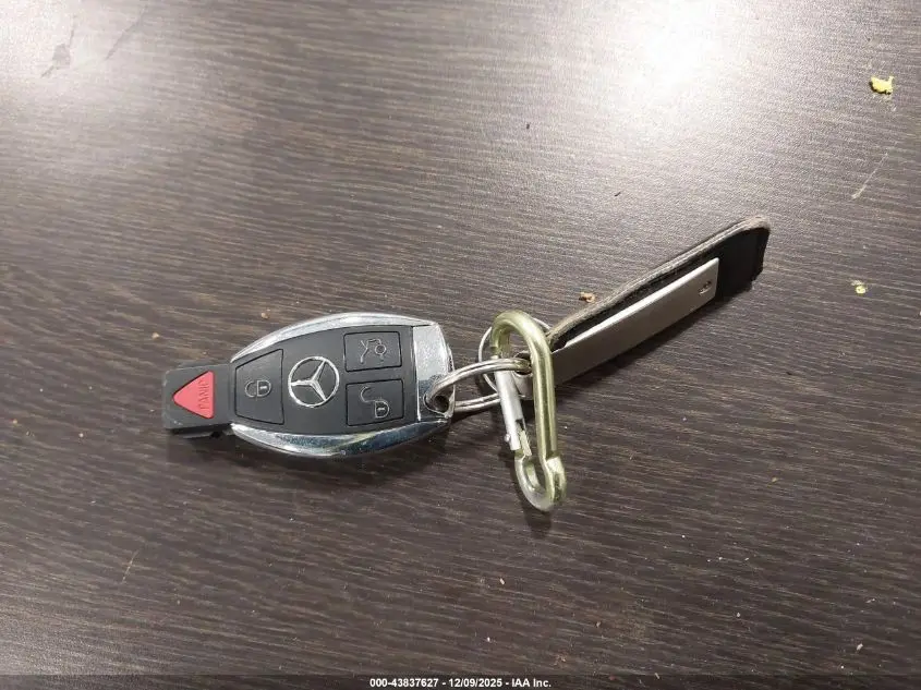 2016 MERCEDES-BENZ GLA 250 4MATIC