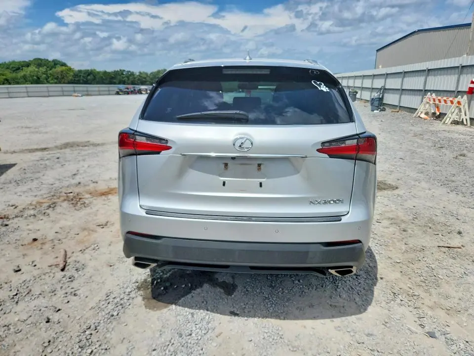 2015 LEXUS NX 200T  