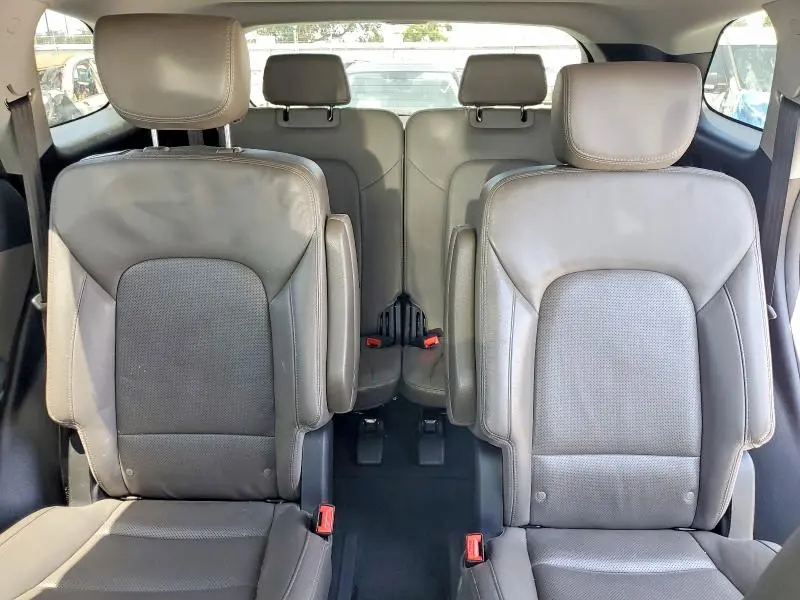 2017 HYUNDAI SANTA FE LIMITED ULTIMATE  