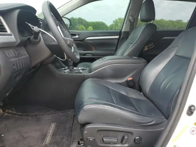 2015 TOYOTA HIGHLANDER XLE  
