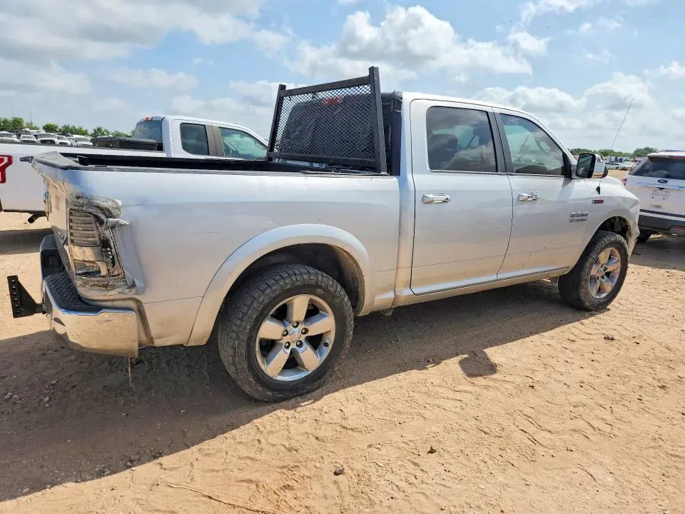 2016 RAM 1500 LARAMIE  