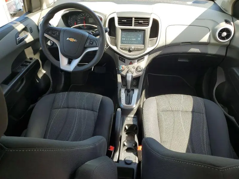 2017 CHEVROLET SONIC LT  
