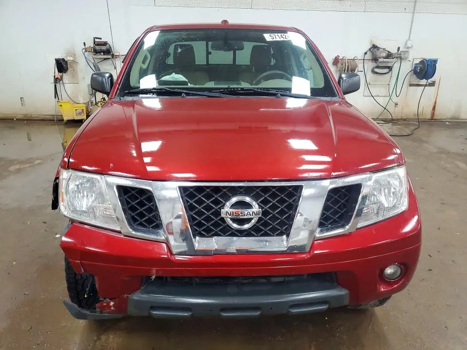 2014 NISSAN FRONTIER S  
