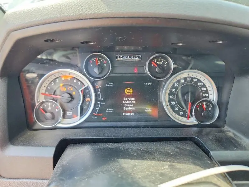 2013 RAM 1500 ST  
