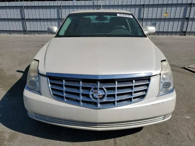 2010 CADILLAC DTS