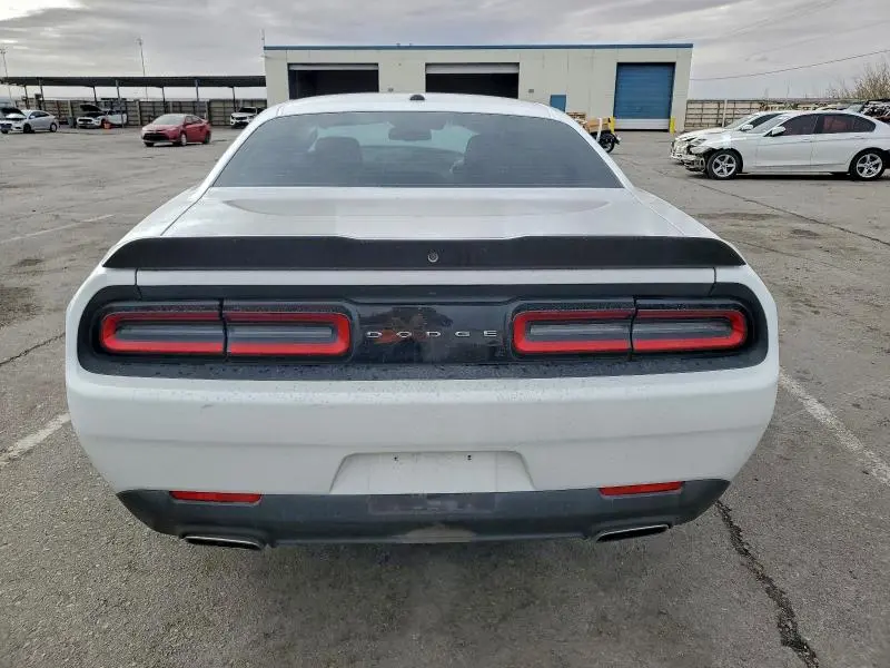 2020 DODGE CHALLENGER SXT  