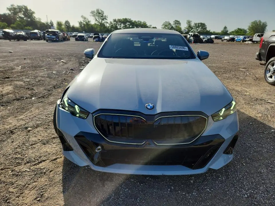 2024 BMW 540 XI  