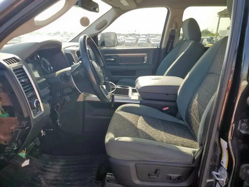 2015 RAM 2500 SLT  