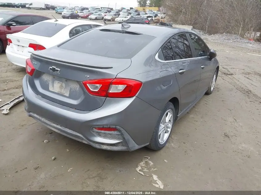 2018 CHEVROLET CRUZE LT AUTO
