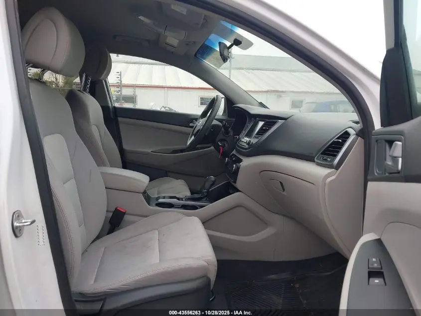 2018 HYUNDAI TUCSON SEL