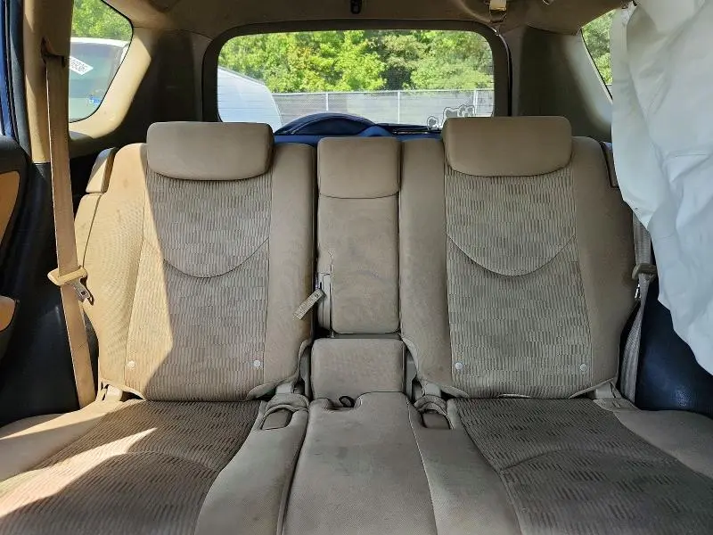 2011 TOYOTA RAV4 BASE  