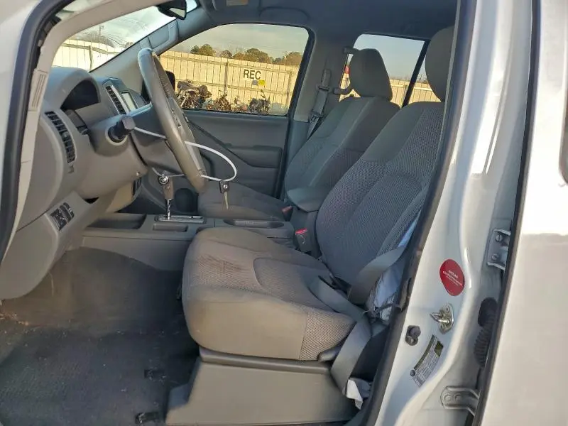 2019 NISSAN FRONTIER S  