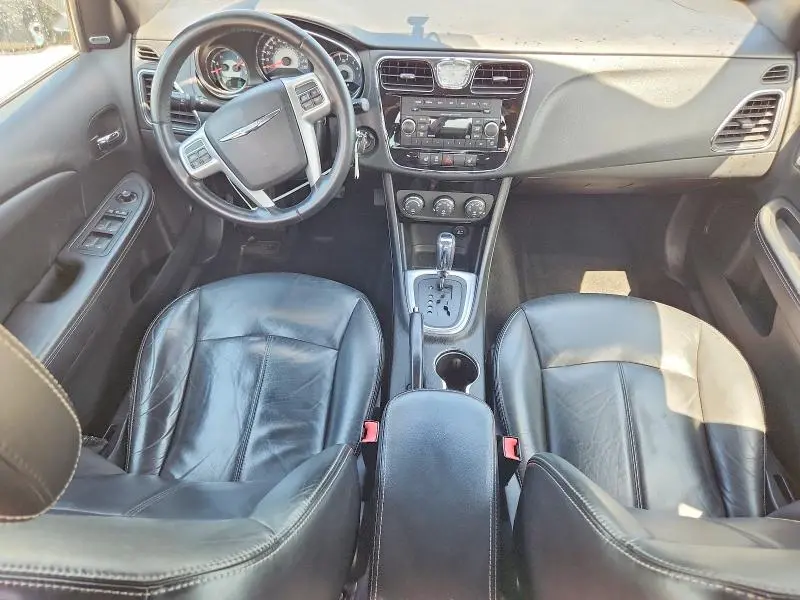 2014 CHRYSLER 200 LIMITED  