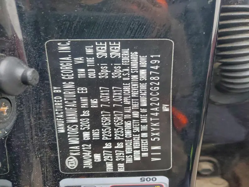 2012 KIA SORENTO BASE  