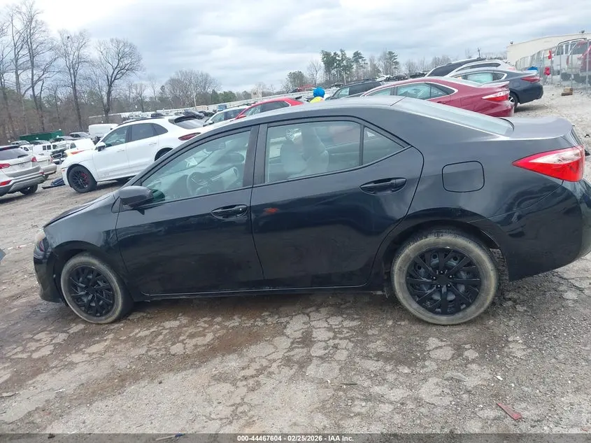 2017 TOYOTA COROLLA LE