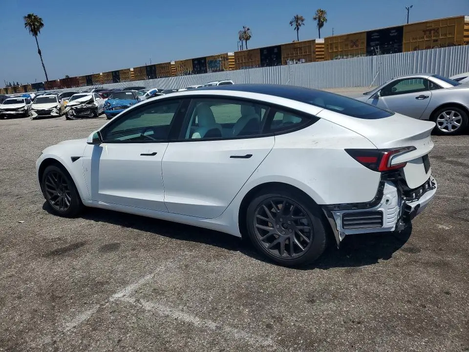 2024 TESLA MODEL 3   