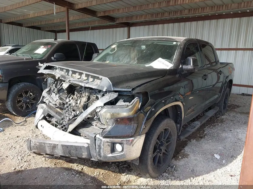 2018 TOYOTA TUNDRA SR5 5.7L V8