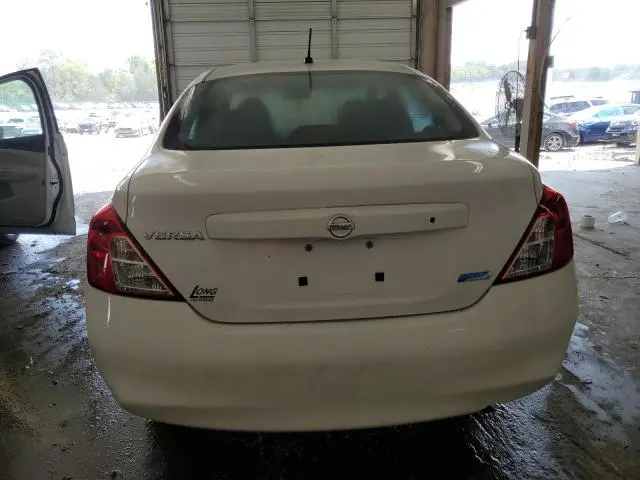 2014 NISSAN VERSA S  