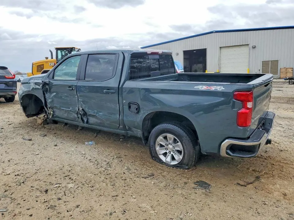 2025 CHEVROLET SILVERADO K1500 LT  