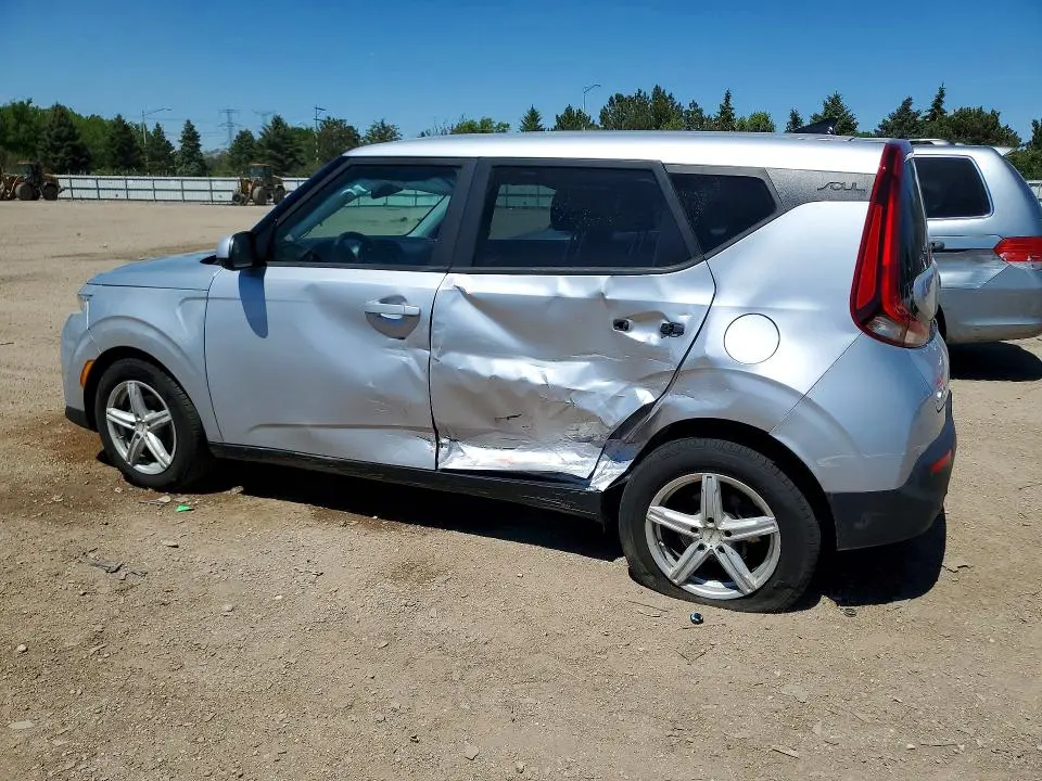 2020 KIA SOUL LX  
