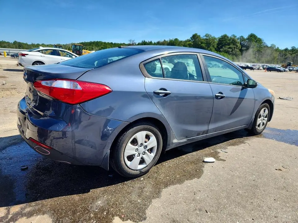 2015 KIA FORTE LX  