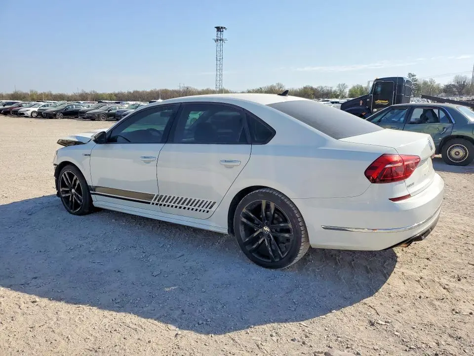 2018 VOLKSWAGEN PASSAT S  