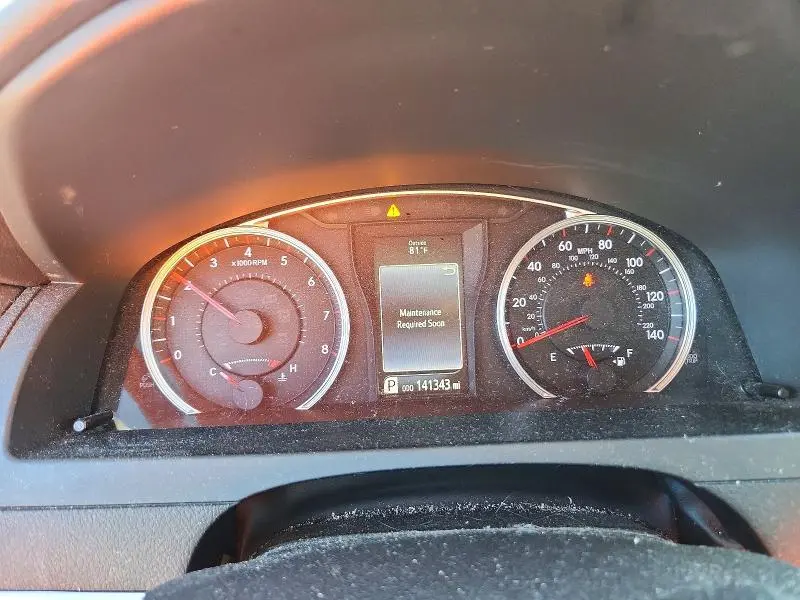 2015 TOYOTA CAMRY SE  