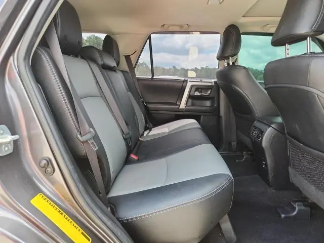 2018 TOYOTA 4RUNNER SR5  