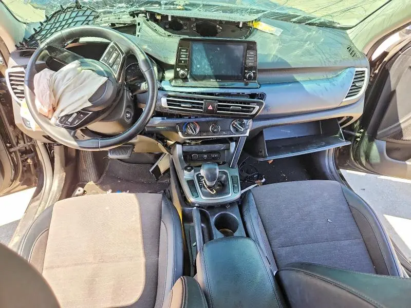 2021 KIA SELTOS S  