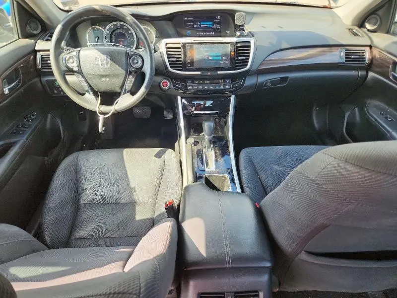 2017 HONDA ACCORD EX  