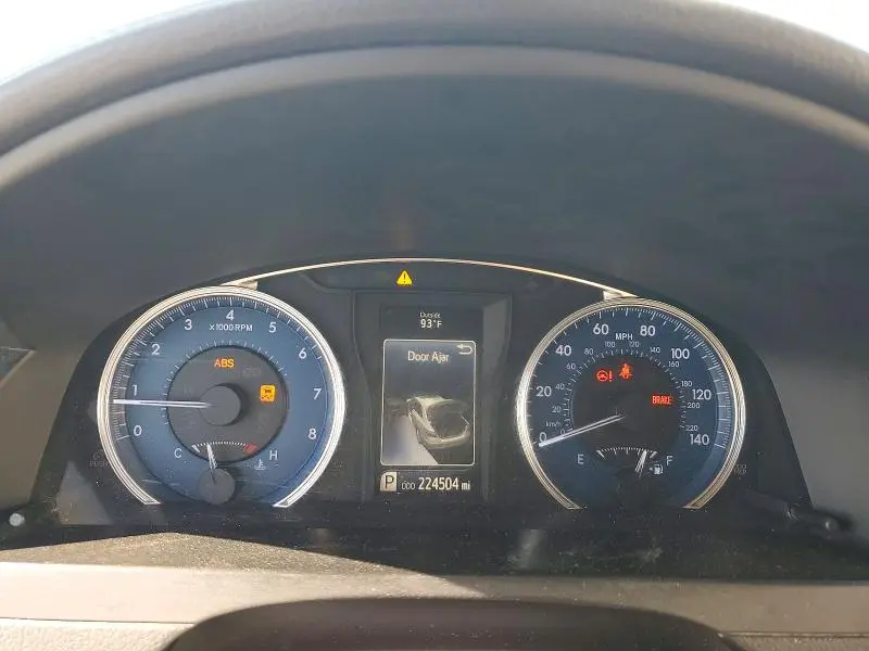 2017 TOYOTA CAMRY LE  