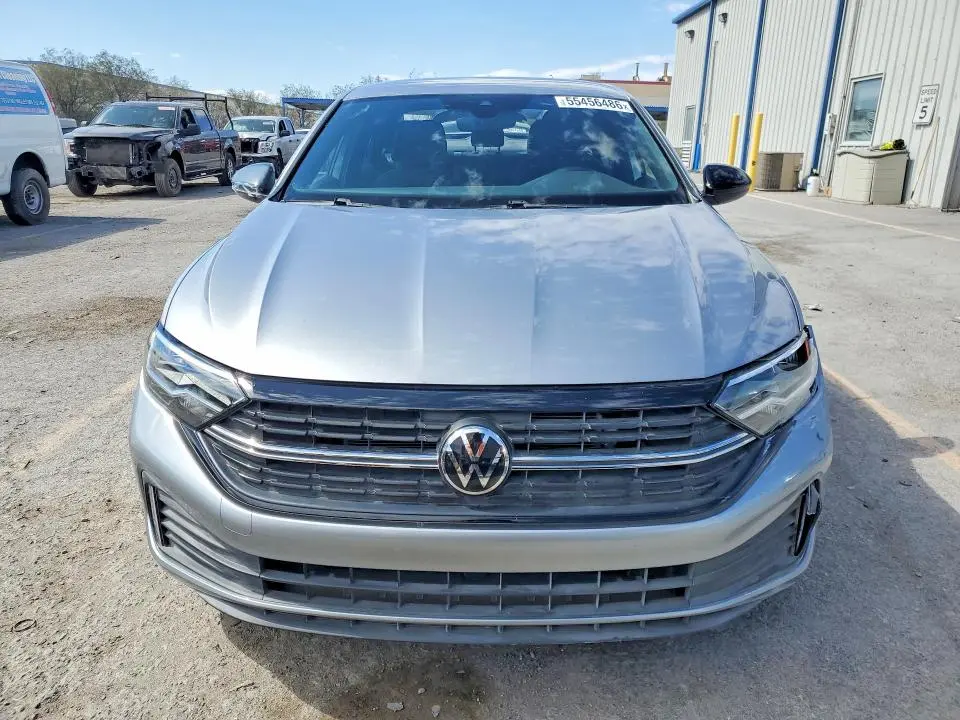2024 VOLKSWAGEN JETTA SPORT  