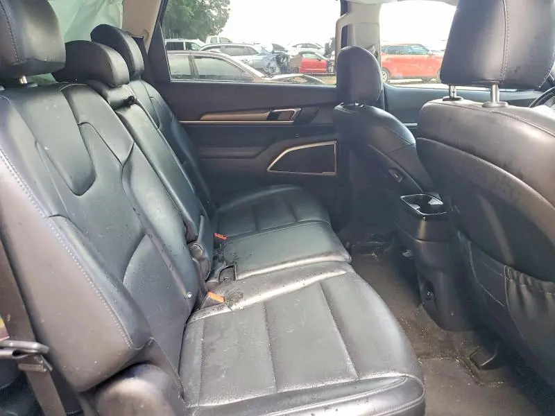 2021 KIA TELLURIDE LX  