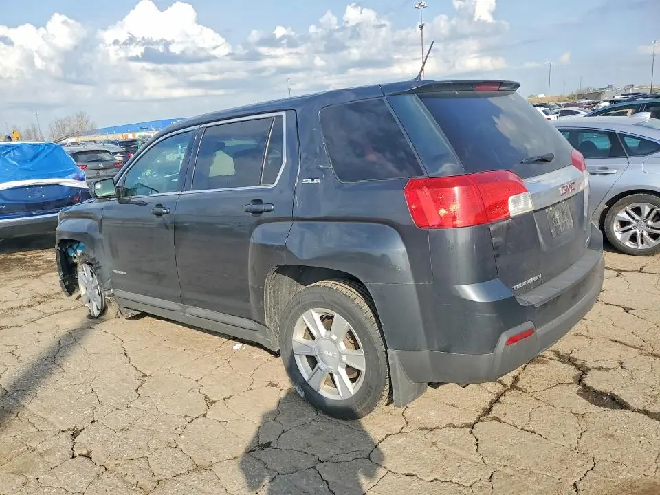 2013 GMC TERRAIN SLE  