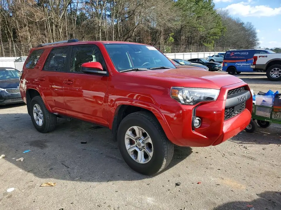 2022 TOYOTA 4RUNNER SR5  