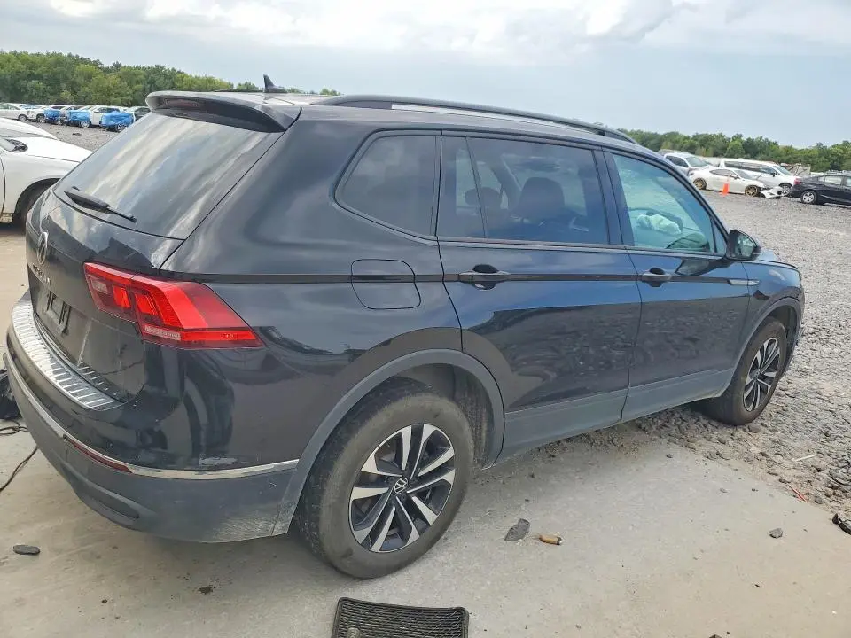2022 VOLKSWAGEN TIGUAN S  