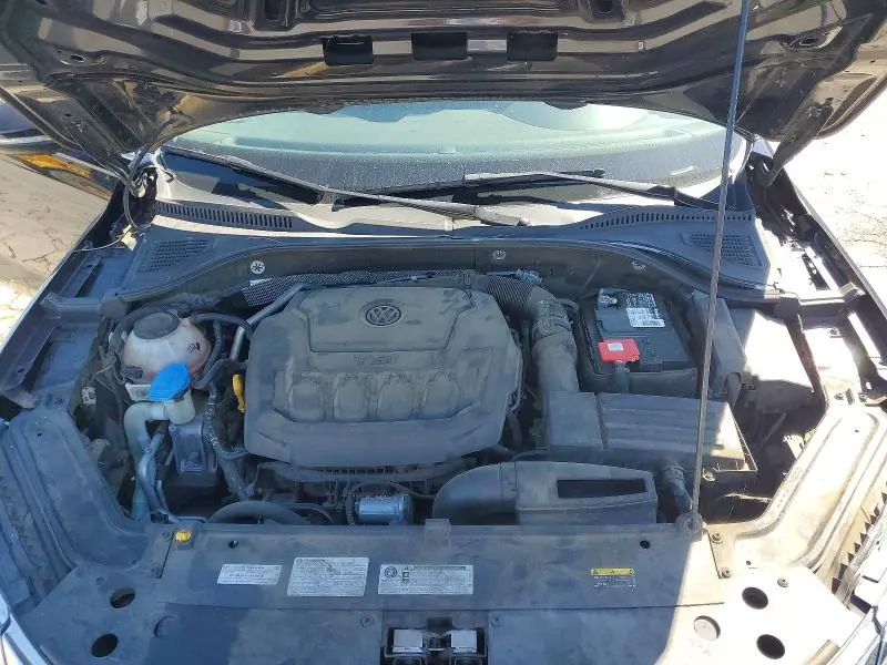 2020 VOLKSWAGEN PASSAT SE  