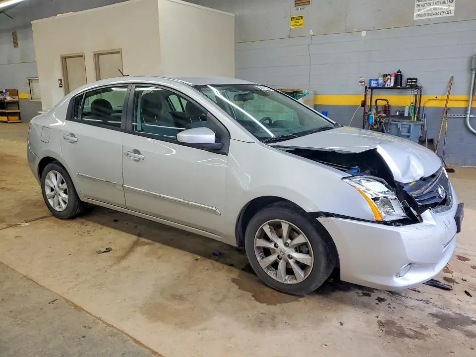 2011 NISSAN SENTRA 2.0  
