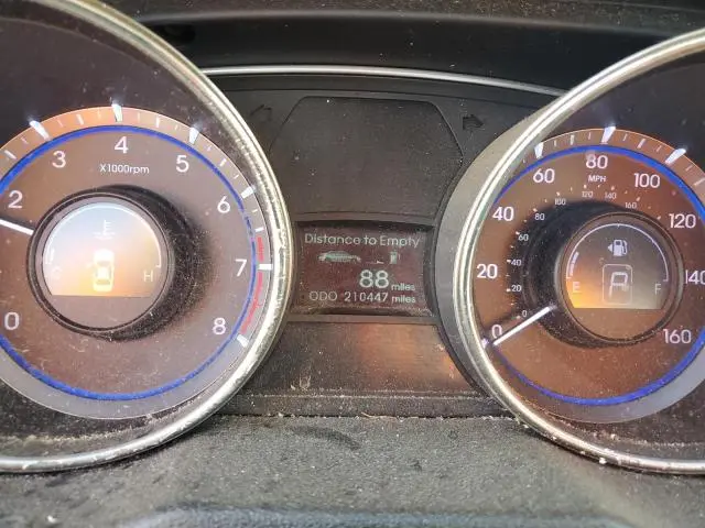 2011 HYUNDAI SONATA GLS  