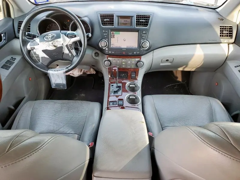 2012 TOYOTA HIGHLANDER LIMITED  