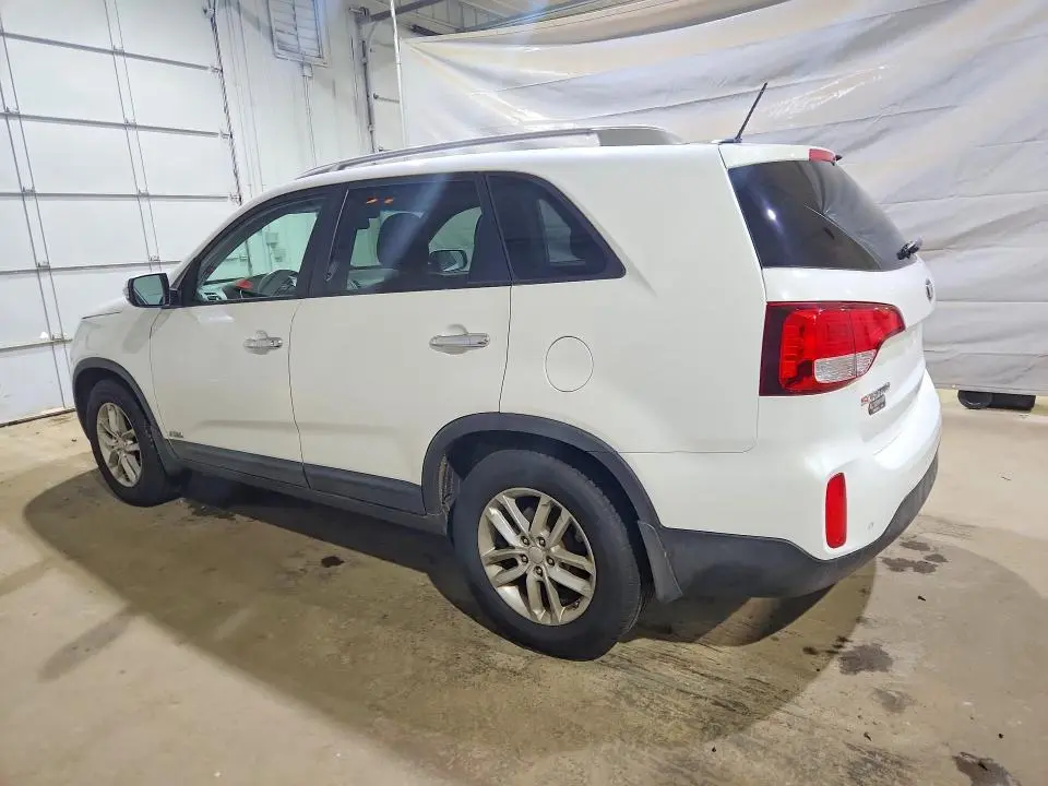 2014 KIA SORENTO LX  