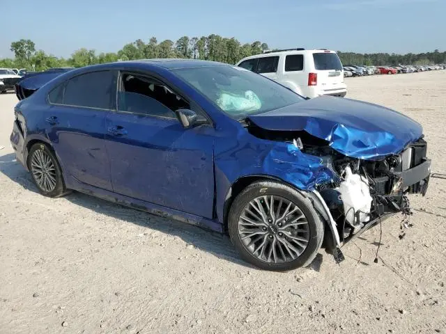 2024 KIA FORTE GT LINE  