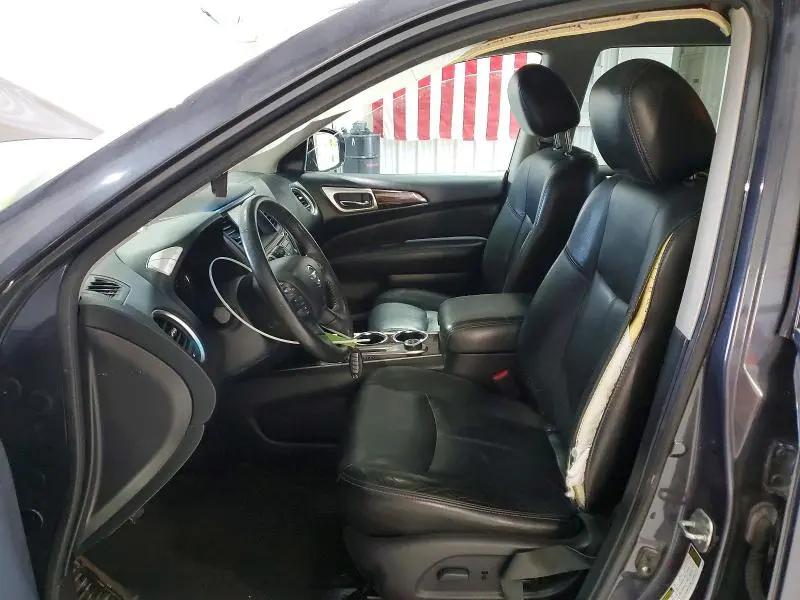 2013 NISSAN PATHFINDER S  