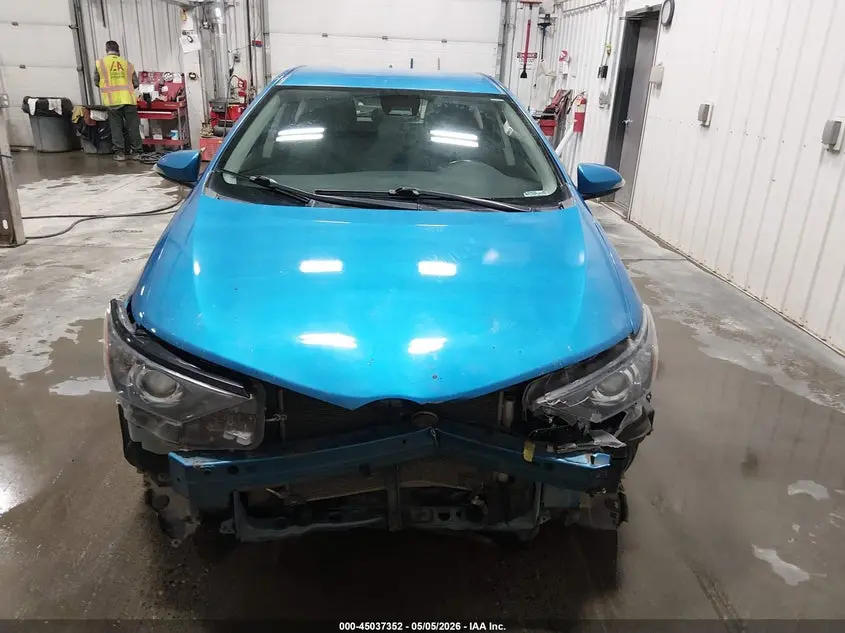 2017 TOYOTA COROLLA IM  