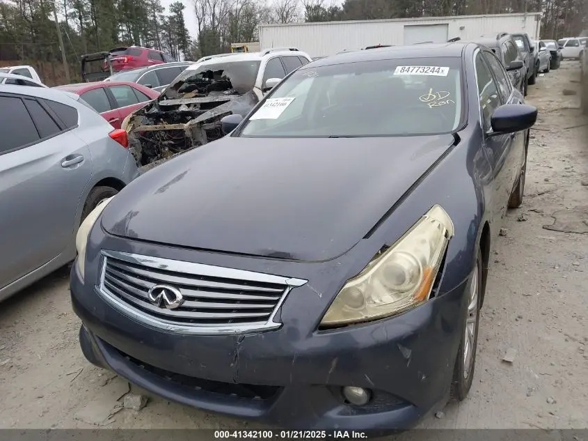 2010 INFINITI G37X  