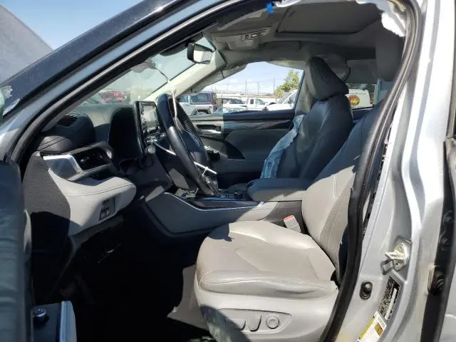 2020 TOYOTA HIGHLANDER LIMITED  