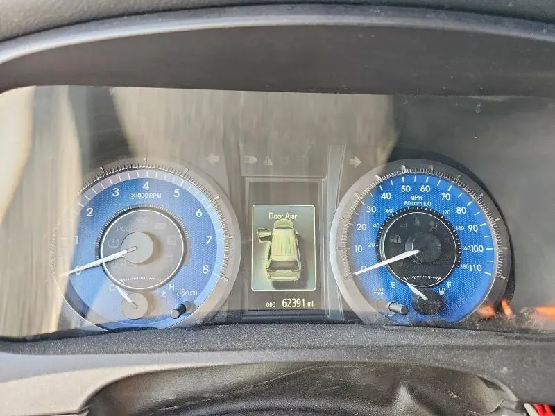 2017 TOYOTA SIENNA XLE 8-PASSENGER  