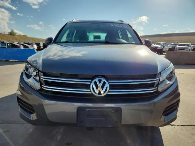 2015 VOLKSWAGEN TIGUAN S  