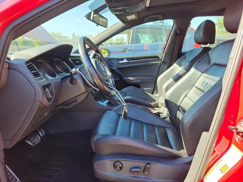 2015 VOLKSWAGEN GTI   